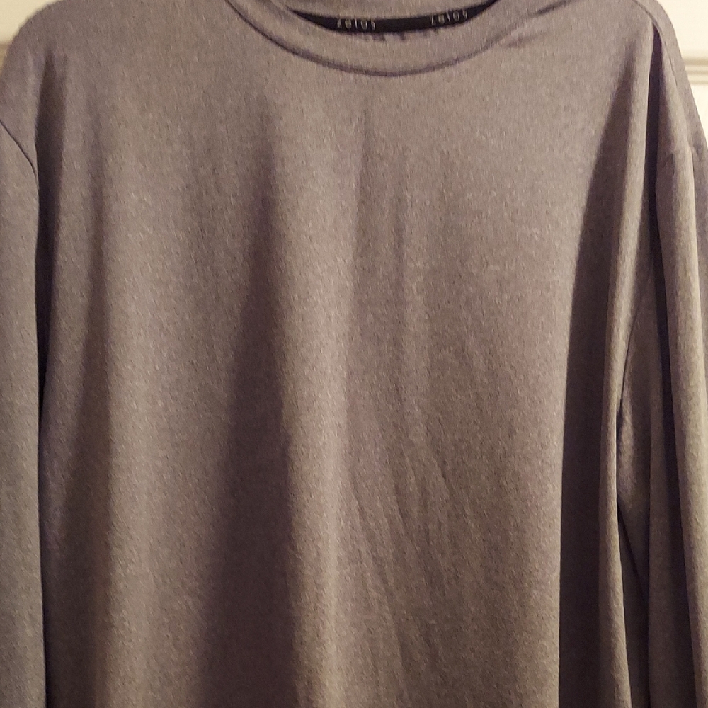 ZELOS Charcoal Long Sleeve Women's Tee